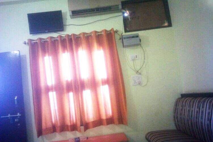 Hotel Fort View And Rathore, Datia 4